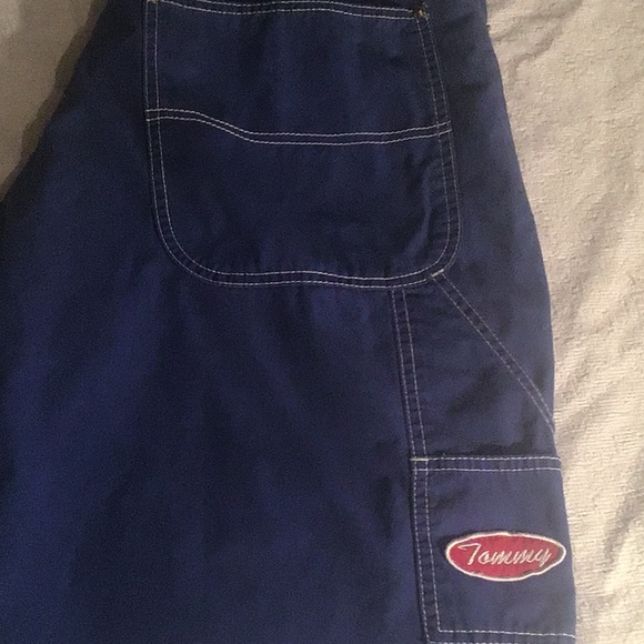 TOMMY HILFIGER vintage shorts - Picture 2 of 10